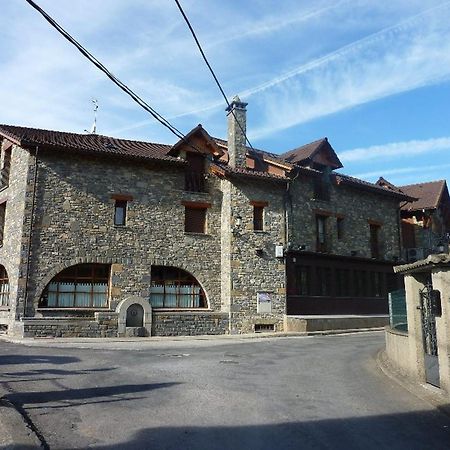 Hotel Casbas Senege Bagian luar foto