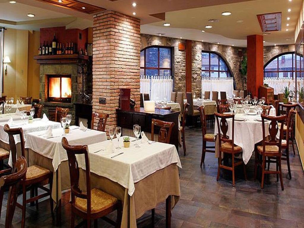 Hotel Casbas Senege Bagian luar foto